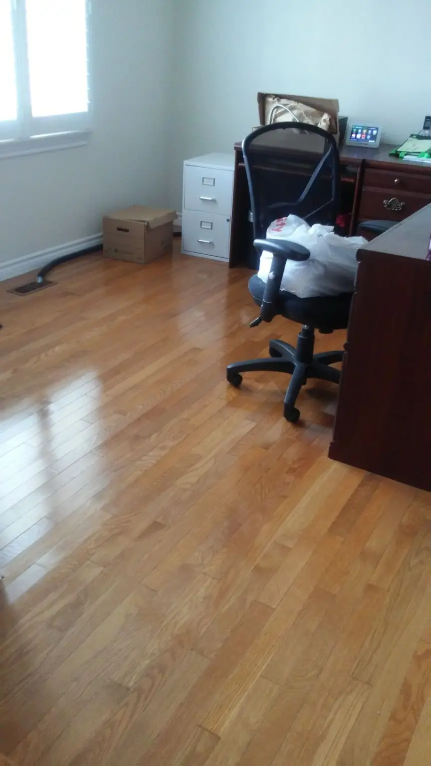 Clean hardwood floor after a one-time deep cleaning service in Pickering